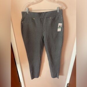 MICHAEL Michael Kors NWT black/white pull on ankle pants-Large (T)